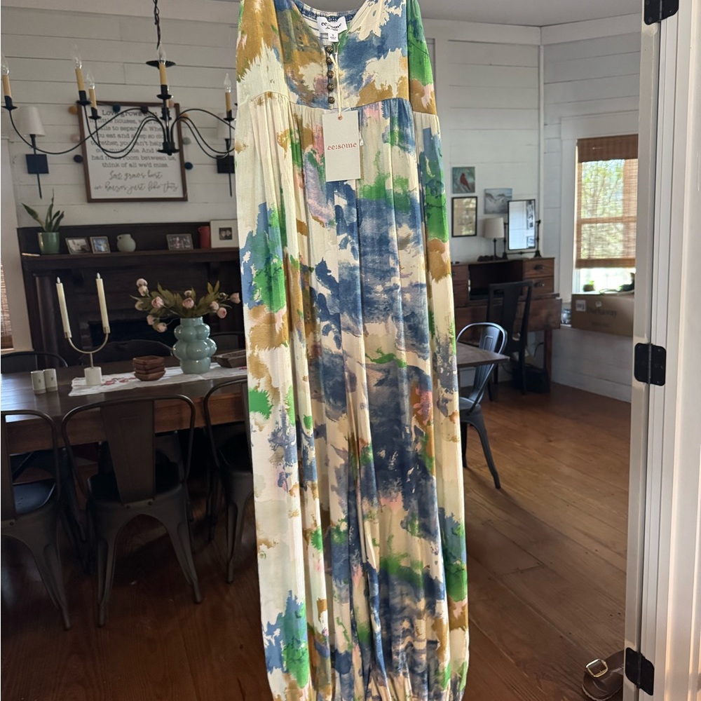 Eesome Blue and Green Floral Dress